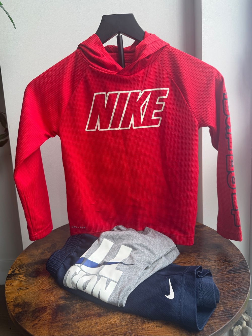 Nike Boys Dri-FIT 3 Piece Hoodie Tee Shorts Bundle Size 7 Boys